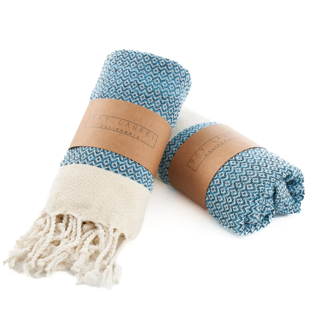 Turkish Hand Towel in Turquoise, Diamond 15 × 26 in pack shot